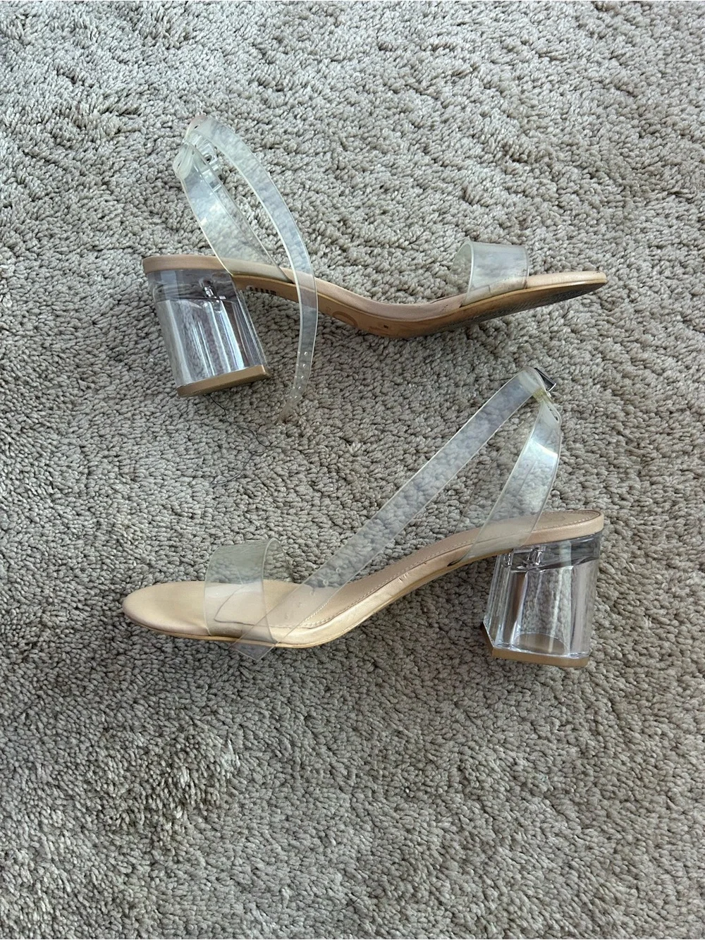 Gianni Bini sleek clear